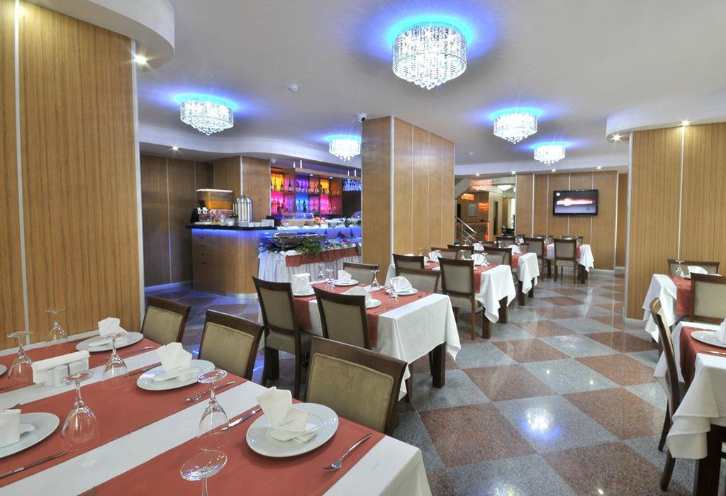 Rhiss Hotel Bostanci Estambul Restaurante foto